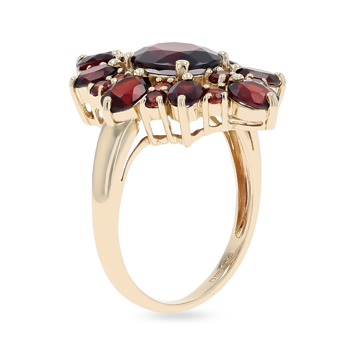 9ct Yellow Gold Garnet Marquise Cluster Ring