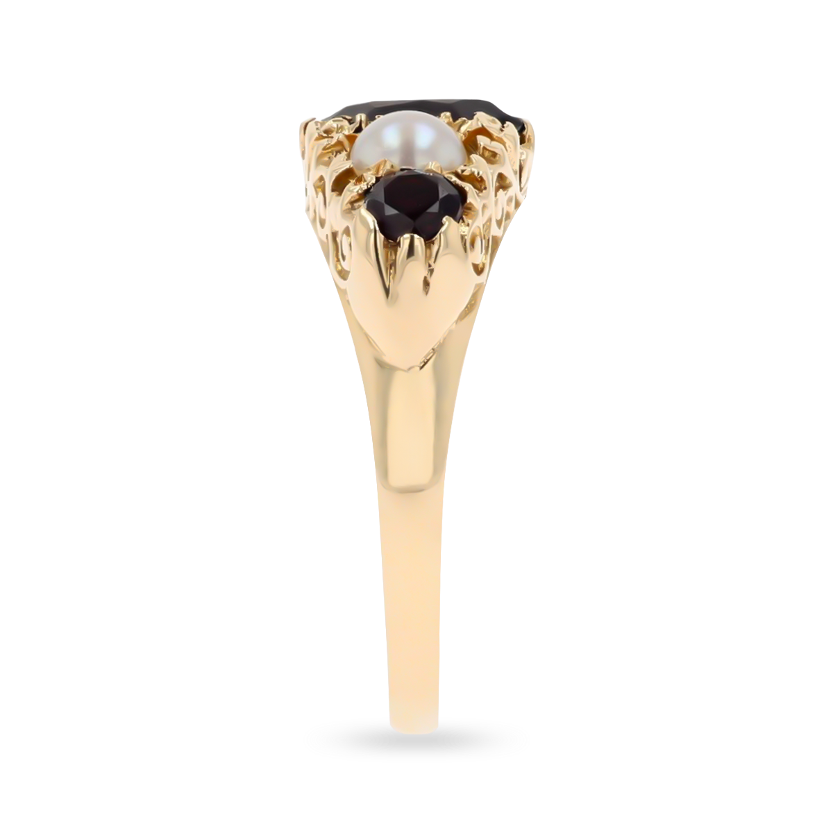 9ct Yellow Gold Cultured Pearl & Garnet "Victorian" Style Ring