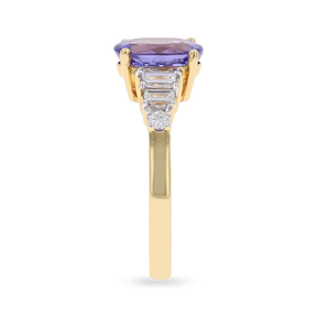 18ct Yellow Gold Oval Shaped Tanzanite & Diamond Set Shoulders Ring