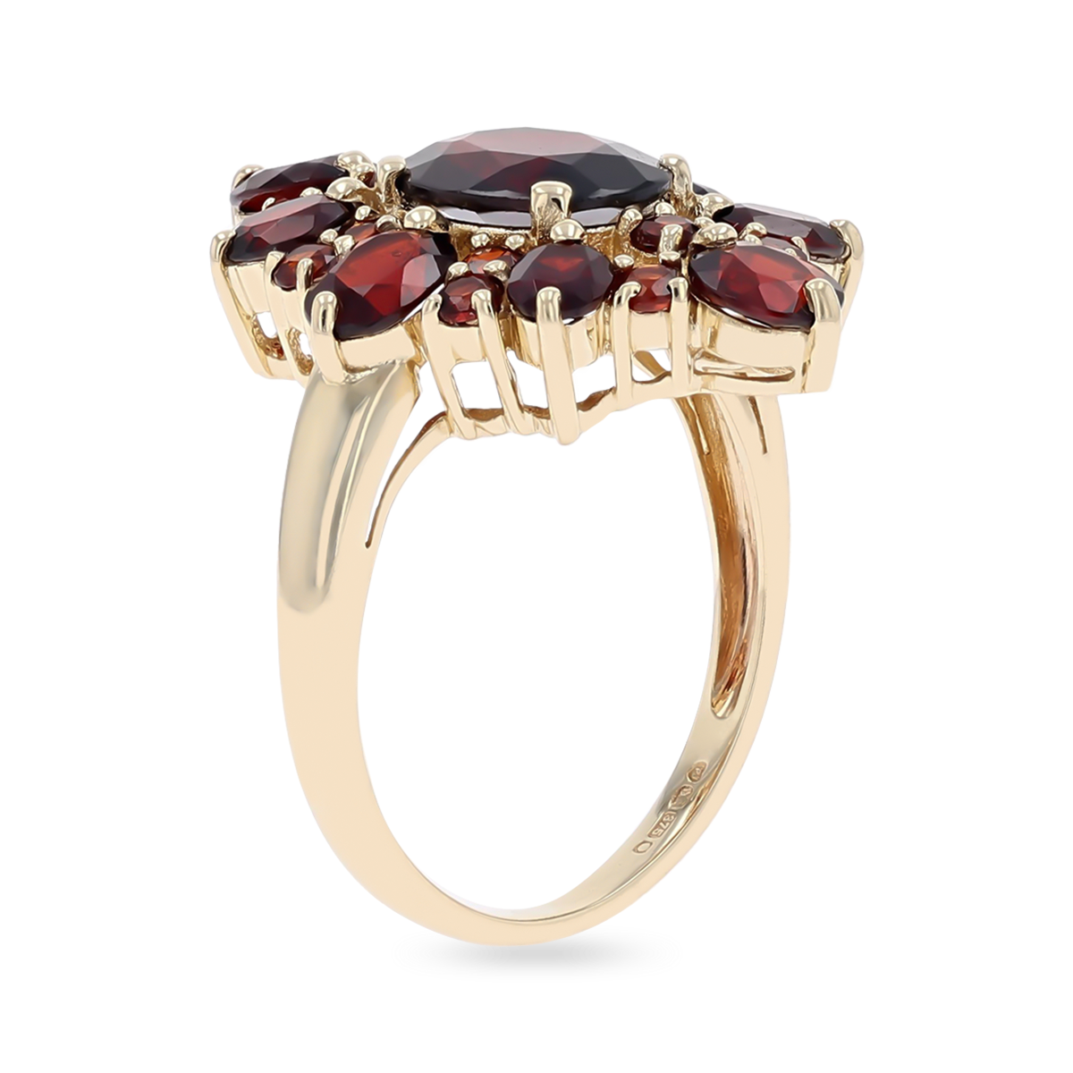 9ct Yellow Gold Garnet Marquise Shaped Cluster Ring