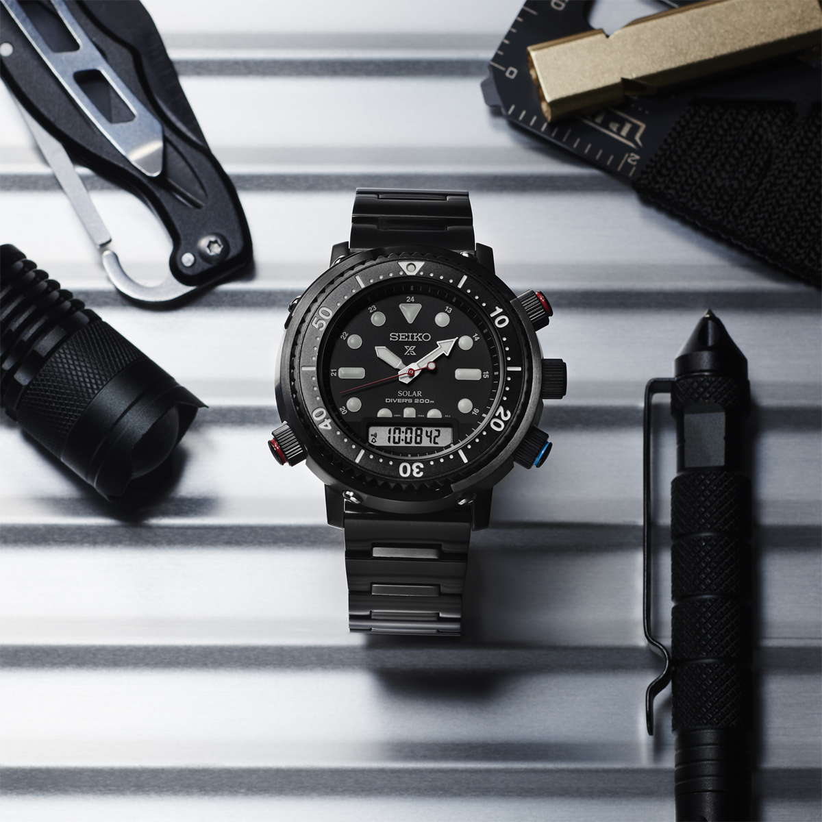 Seiko Prospex “Commando Arnie” Hybrid Diver’s 40th Anniversary - SNJ037P1