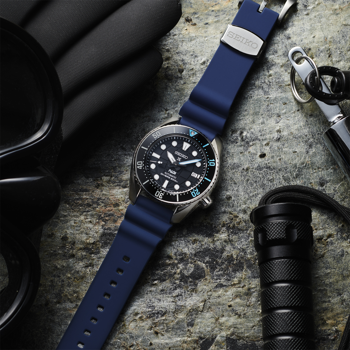 Seiko black top and blue bezel